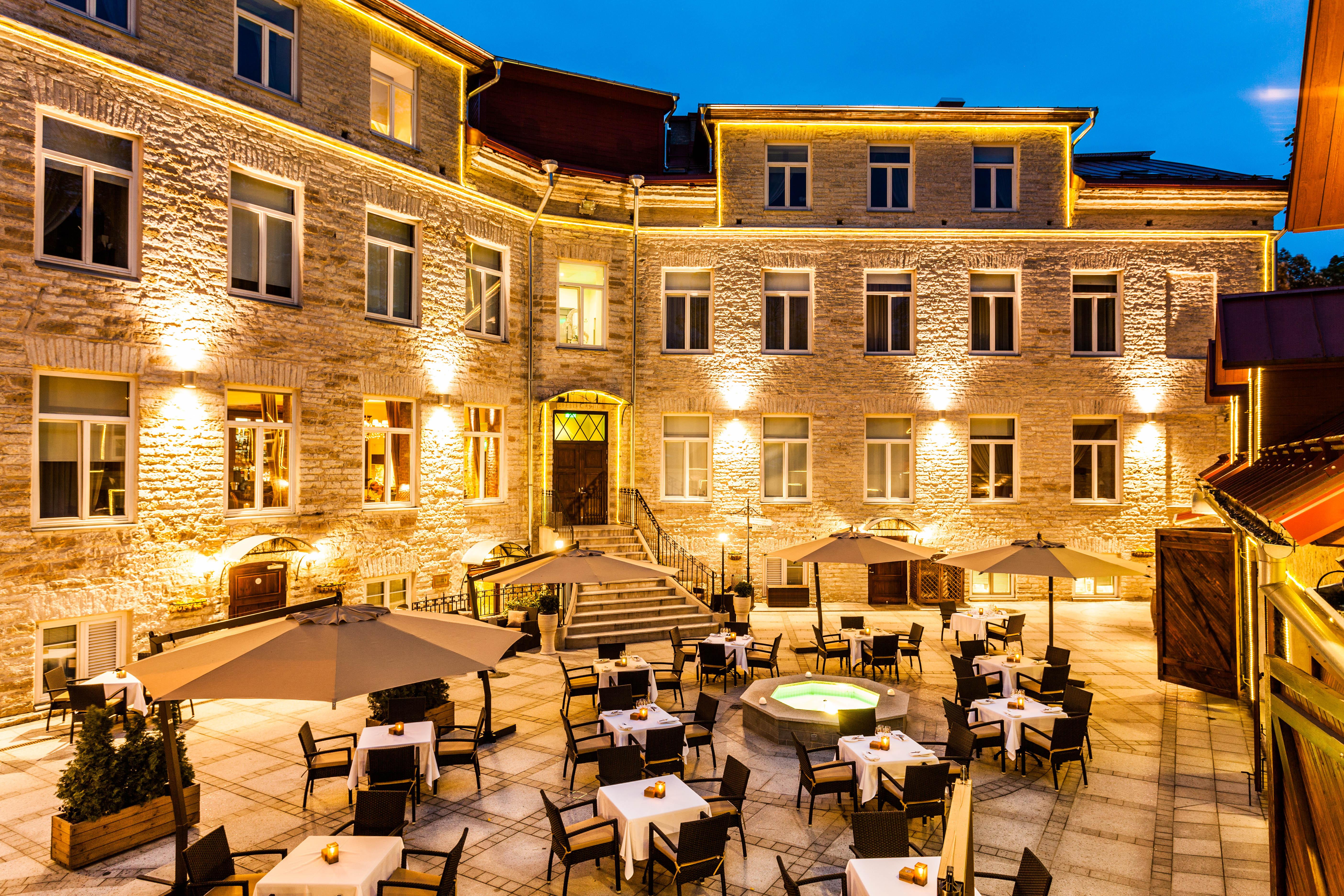 The Von Stackelberg Hotel Талин Екстериор снимка