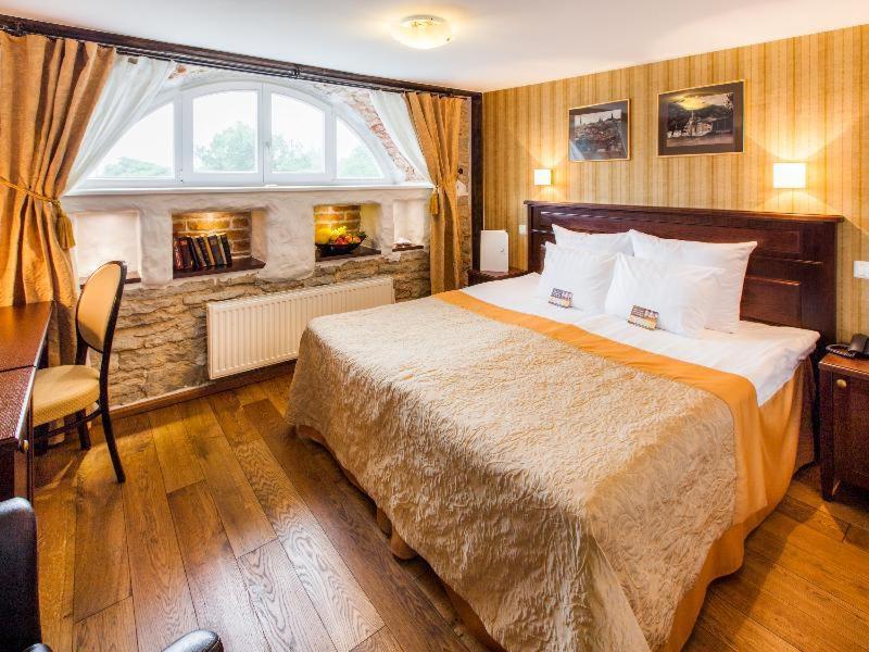 The Von Stackelberg Hotel Талин Стая снимка